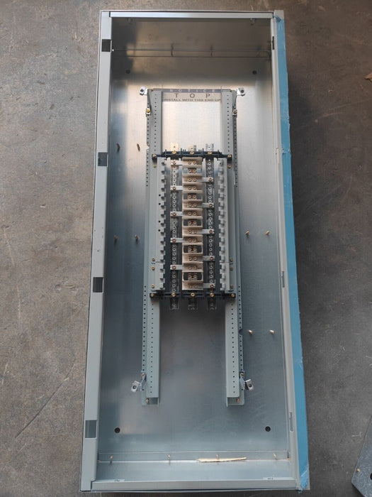 Panelboard EATON PRL1x, 100 AMP, 208Y/120V, 3PH/4W, 30Sp, NEMA 1, 48 Inch, PRL1X3100X30A