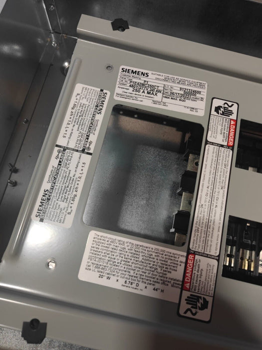 PANELBOARD SIEMENS, 250 AMP, 480Y / 277V, MLO, 3PH/4W, 42Sp, Box + Cover NEMA 1, 44 Inch, P1E42MC250AT