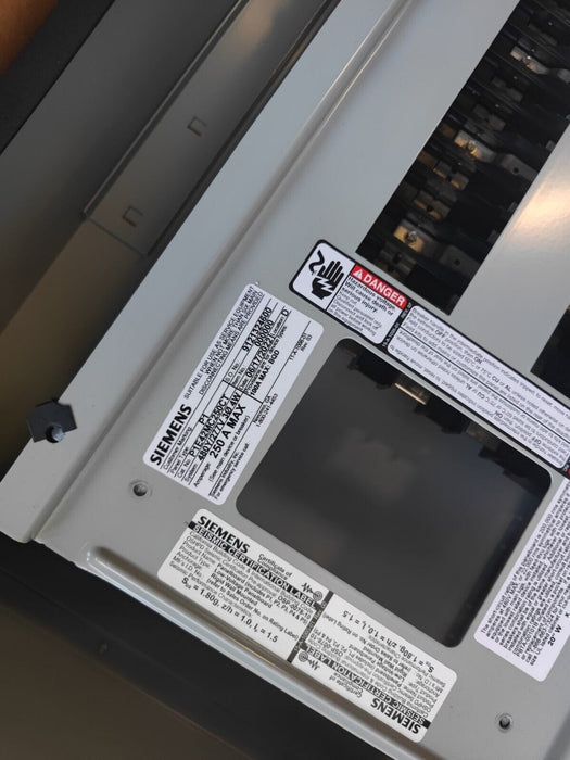 PANELBOARD SIEMENS, 250 AMP, 480/277V, 3PH/4W, 42Sp, NEMA 3R, 44 inch, P1E42MC250AT
