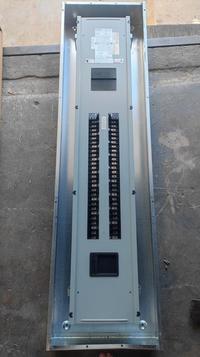 PANELBOARD SIEMENS, 400 AMP, 208/120V, MLO, 3PH/4W, 54Sp, NEMA 1 Enclosure, 74 Inch, P1X54MC400CT