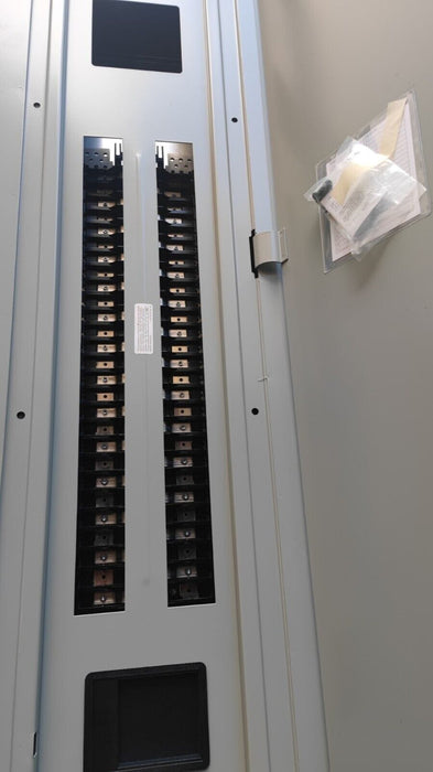 PANELBOARD SIEMENS, 400 AMP, 240V / 120V, MLO, 1PH/3W, 54Sp, SINGLE PHASE, Box + Cover, 74 Inch, P1A54MC400AT