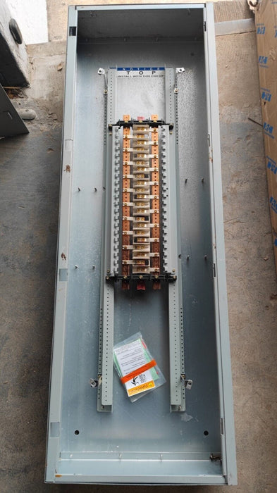 PANELBOARD EATON PRL1x, 225 AMP, 240V/120V, 1PH/3W, 42Sp, NEMA 1 Indoor, 60 inch, PRL1X1225X42C