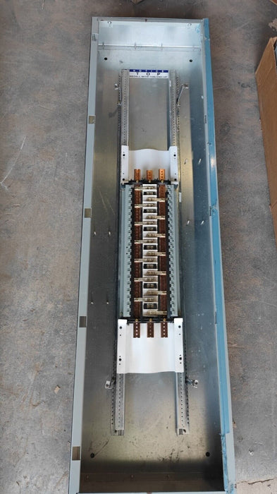 Panelboard EATON PRL1x, 400 AMP, 208Y/120V, 3PH/4W, 42Sp, NEMA 1, 72 Inch, PRL1X3400X42C