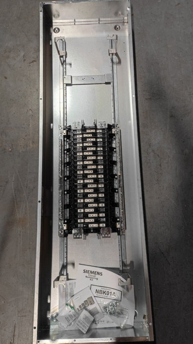 PANELBOARD SIEMENS, 400 AMP, 240V / 120V, MLO, 1PH/3W, 42Sp, SINGLE PHASE, Box + Cover, 68 inch P1A42MC400CT