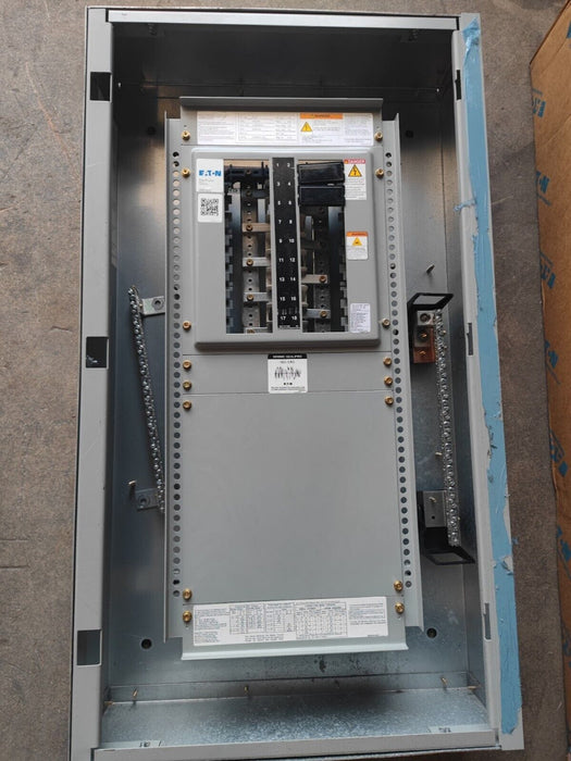 Panelboard EATON PRL1a, 225 AMP, 240V/120V, 1PH/3W, 18Sp, NEMA 1, 36 Inch, PRL1A1225X18A5
