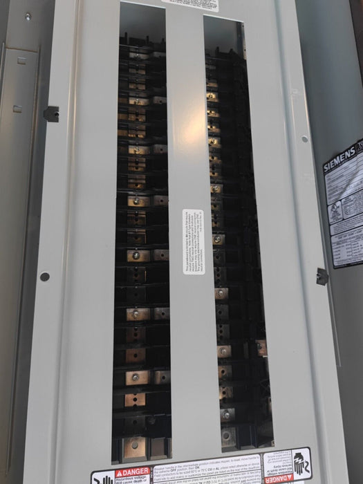 PANELBOARD SIEMENS, 250 AMP, 208Y/120V, 3PH/4W, 42Sp, NEMA 3R Outdoor, 44 Inch, P1X42MC250AT
