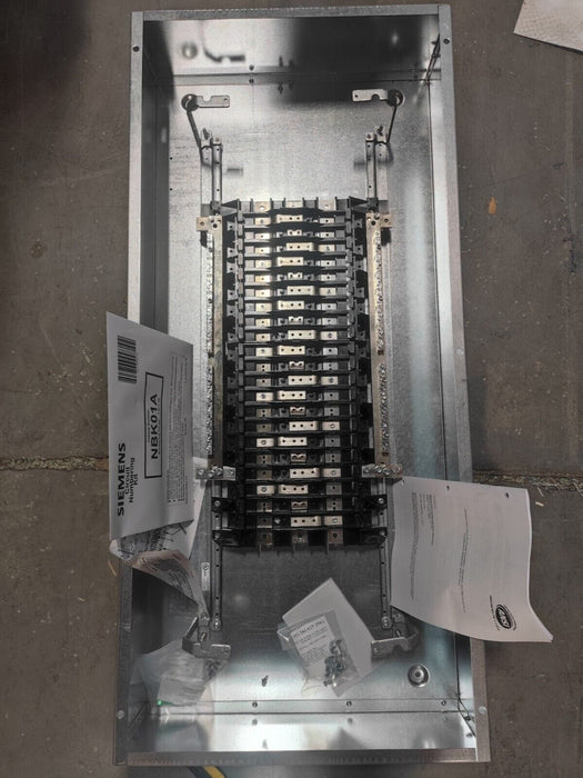 PANELBOARD SIEMENS, 250 AMP, 480Y / 277V, MLO, 3PH/4W, 42Sp, Box + Cover NEMA 1, 44 Inch, P1E42MC250AT