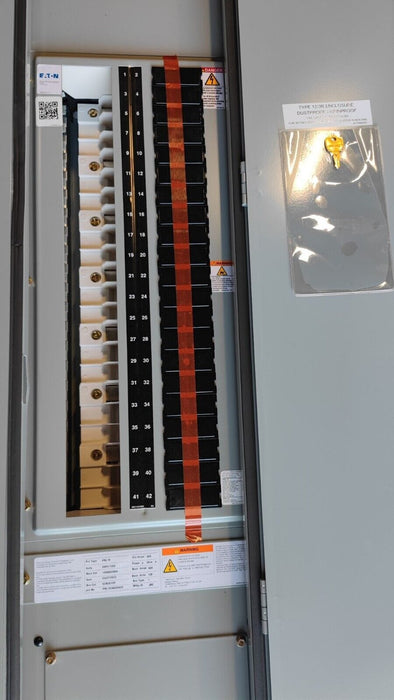 Panelboard EATON PRL1x, 600 AMP, 208Y/120V, 3PH/4W, 42Sp, NEMA 3R Outdoor, 72 Inch, PRL1X3600X42C
