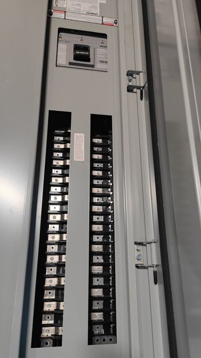 PANELBOARD SIEMENS, 400 AMP, 208Y/120V, MLO (w/ USED MAIN Breaker), 3PH/4W, 42Sp, NEMA 3R Outdoor, 68 Inch, P1X42MC400AT