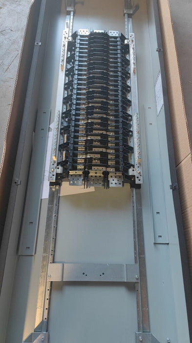 PANELBOARD SIEMENS, 400 AMP, 480Y/277V, MLO, 3PH/4W, 54Sp, NEMA 3R, 74 Inch, P1E54MC400AT