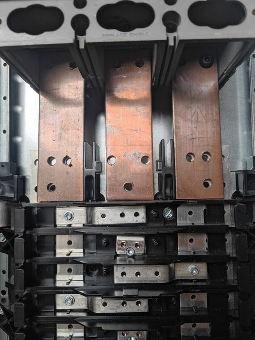 PANELBOARD SIEMENS, 400 AMP, 480Y/277V, MLO (w/ USED MAIN Breaker), 3PH/4W, 30Sp, Enclosure Cover, 62 Inch, P1E30MC400AT