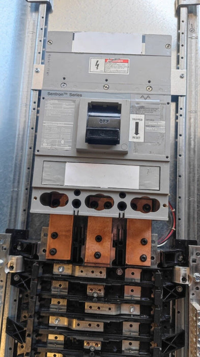 PANELBOARD SIEMENS, 400 AMP, 480Y/277V, MLO (w/ USED MAIN Breaker), 3PH/4W, 54Sp, Box + Cover, 74 Inch, P1E54MC400AT