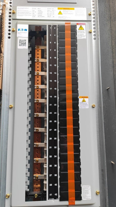 PANELBOARD EATON PRL1x, 225 AMP, 240V/120V, 1PH/3W, 42Sp, NEMA 1 Indoor, 60 inch, PRL1X1225X42C