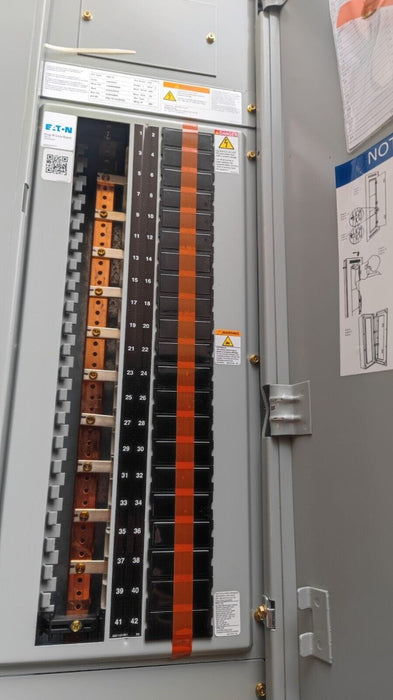 PANELBOARD EATON PRL1x, 225 AMP, 240V/120V, 1PH/3W, 42Sp, NEMA 1 Indoor, 60 inch, PRL1X1225X42C
