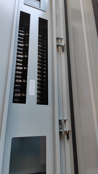 PANELBOARD SIEMENS, 400 AMP, 208Y/120V, MLO, 3PH/4W, 42Sp, NEMA 3R /12, 68 Inch, P1X42MC400AT