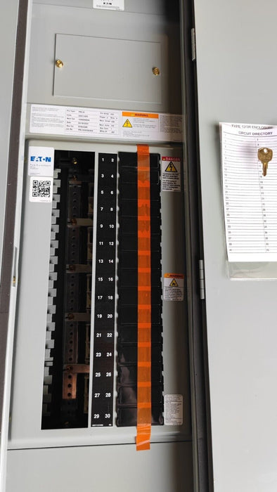 Panelboard EATON PRL1x, 225 AMP, 208Y/120V, 3 PH/4W, 30Sp, NEMA 3R, 48 Inch, PRL1X3225X30A