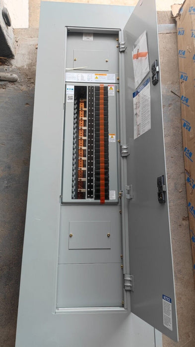 PANELBOARD EATON PRL1x, 225 AMP, 240V/120V, 1PH/3W, 42Sp, NEMA 1 Indoor, 60 inch, PRL1X1225X42C
