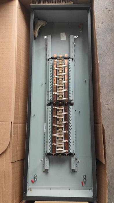 Panelboard EATON PRL1x, 225 AMP, 208Y/120V, 3PH/4W, 60Sp, NEMA 3R, 60 Inch, PRL1X3225X60CS