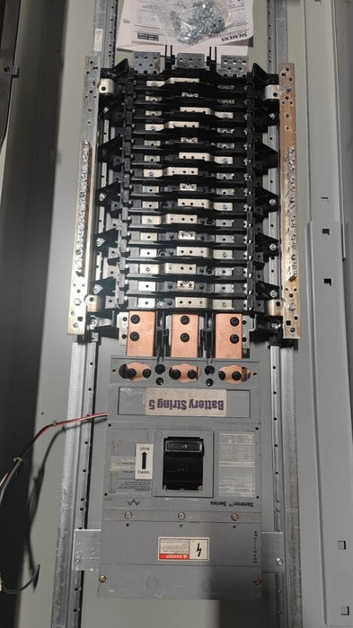 PANELBOARD SIEMENS, 400 AMP, 208Y/120V, 3PH/4W, 30Sp, (w/ USED Main Breaker), Nema 3R Outdoor, 62 Inch, P1X30MC400AT