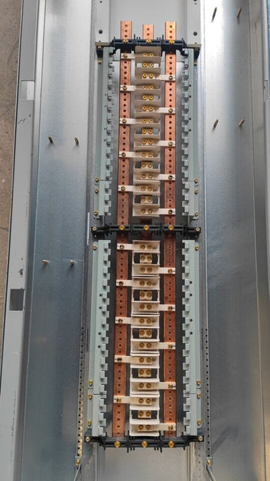 Panelboard EATON PRL1x, 400 AMP, 208Y/120V, 3PH/4W, 60Sp, NEMA 1, 72 Inch, PRL1X3400X60CS
