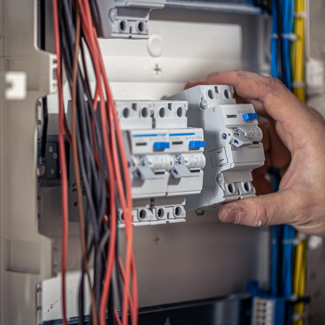 Understanding the Different Types of Circuit Breakers