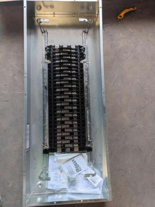 PANELBOARD SIEMENS, 250 AMP, 240/120V MLO, 1PH/3W, 54Sp, SINGLE PHASE, NEMA 1 Enclosure, 50 Inch, P1A54MC250AT
